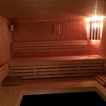 Hotell De La Foret 3*