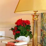De La Foret Hotell