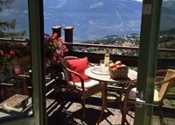 De La Foret Hotel