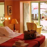 De La Foret Hotel